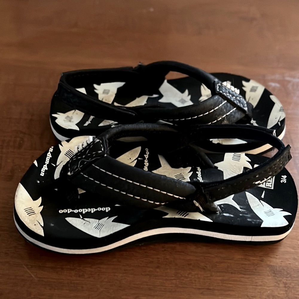 Reef Toddler Sandals/Flip-flops Sz 3/4